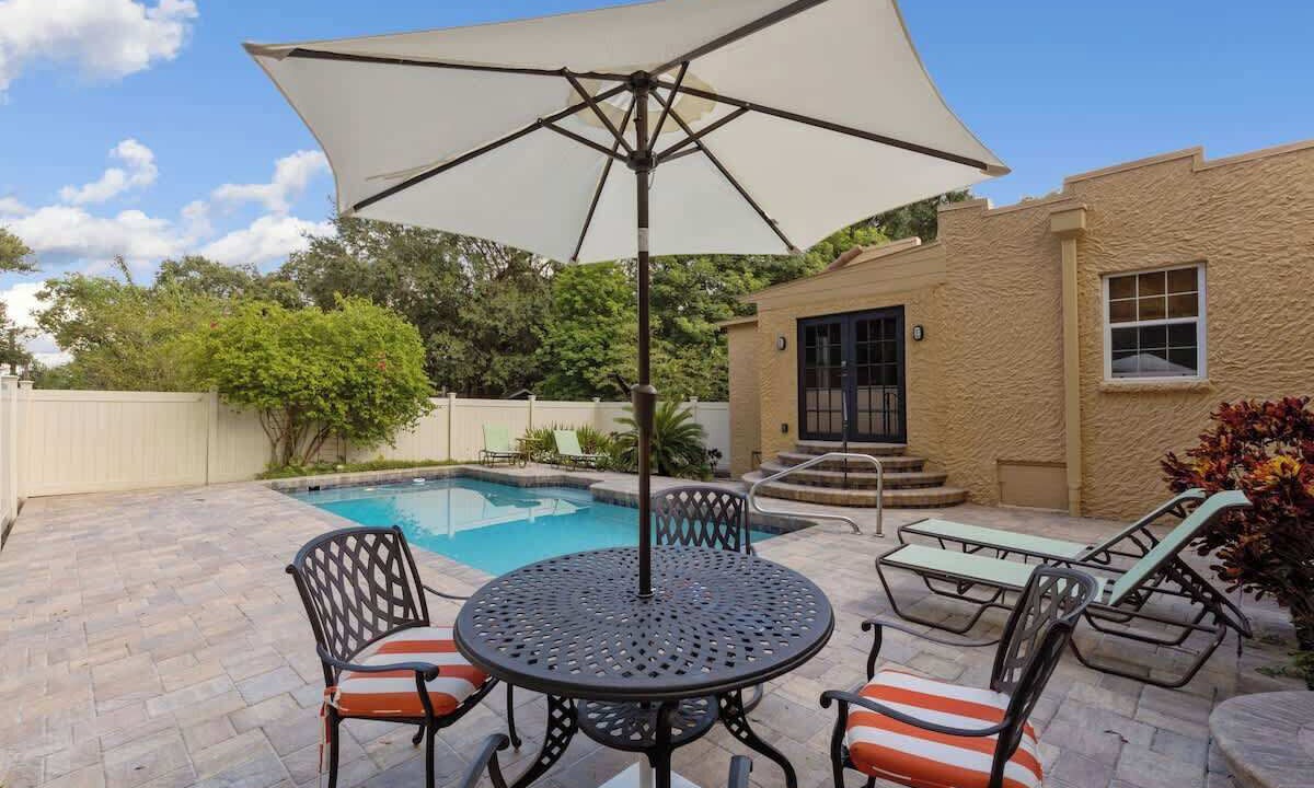 Photo of Outdoor in Lakeland