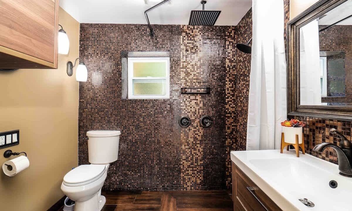 Photo of Bathroom in Lakeland