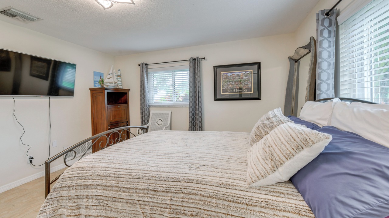 Photo of Bedroom in Bradenton