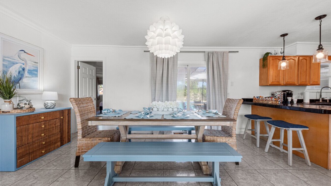 Photo of Bedroom in Dolphin's Cove