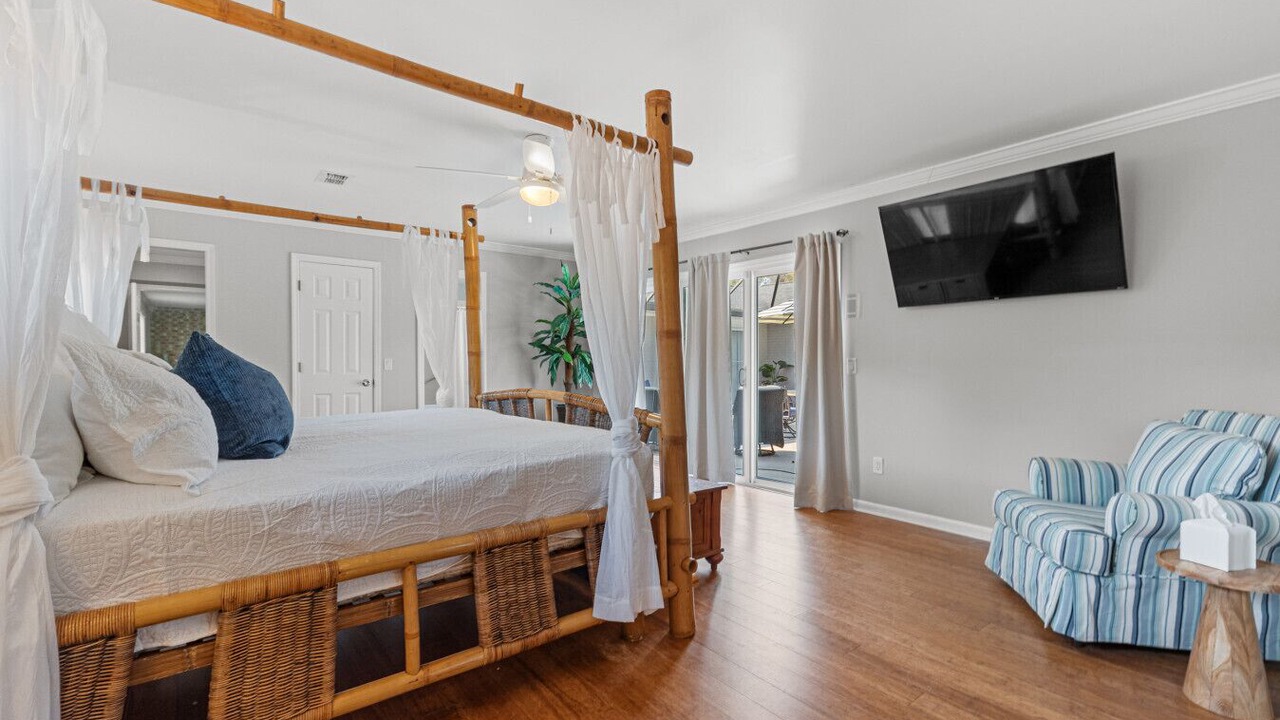 Photo of Bedroom in Dolphin's Cove
