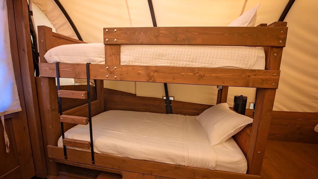 Photo of Bedroom in Benton
