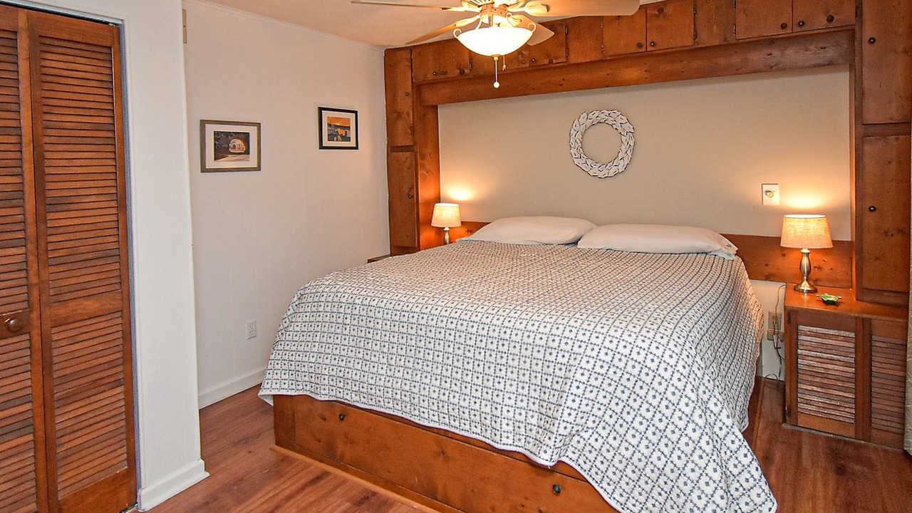 Photo of Bedroom in Old Town