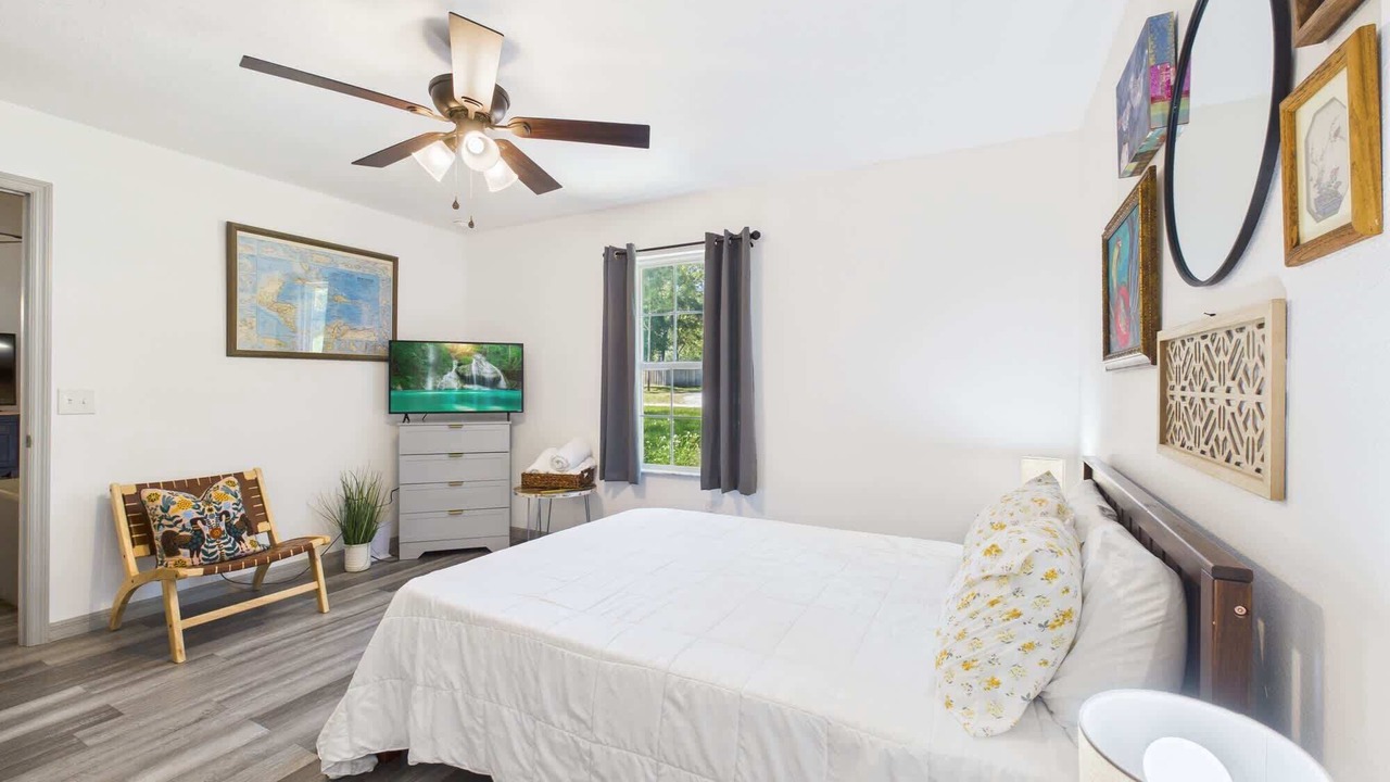 Photo of Bedroom in Fellowship