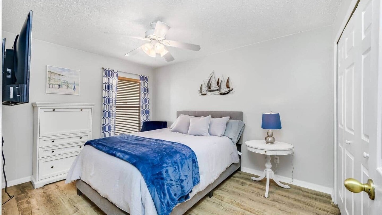 Photo of Bedroom in Carrollwood
