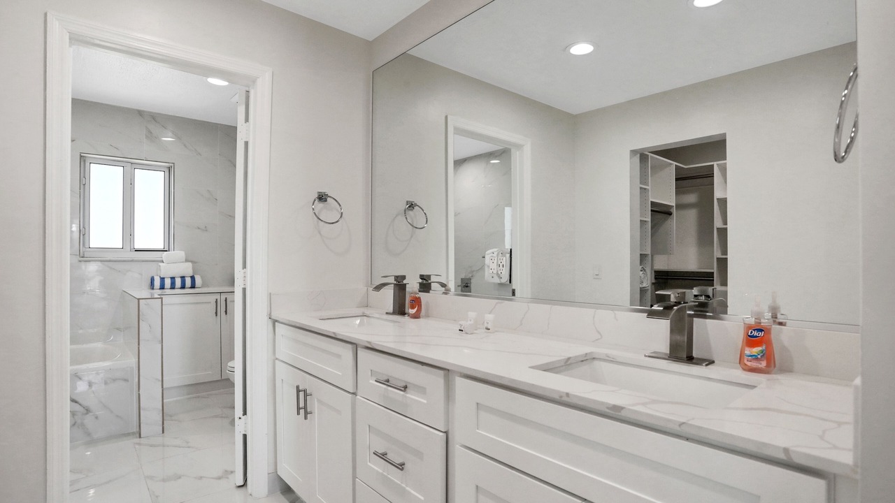 Photo of Bathroom in Painters Hill