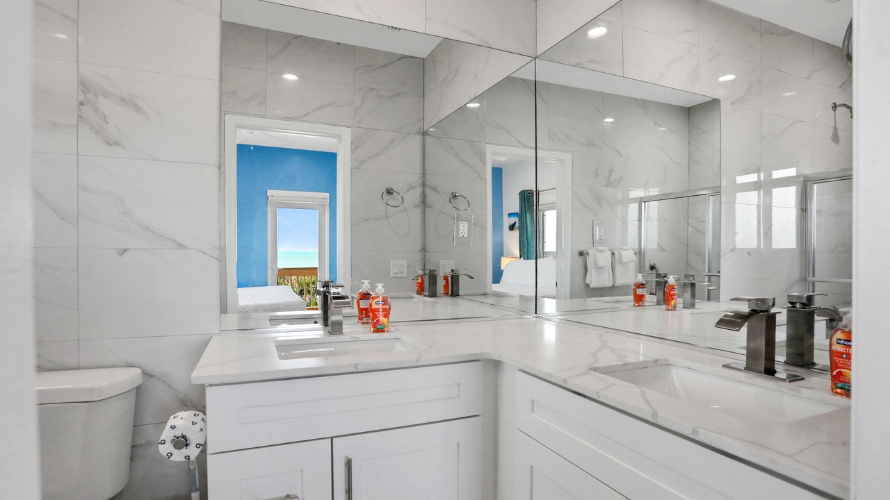 Photo of Bathroom in Painters Hill