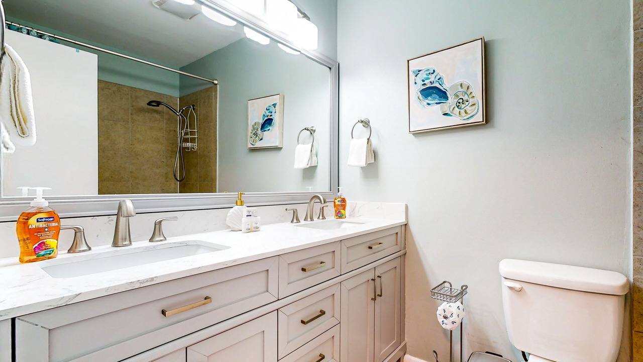 Photo of Bathroom in Indian Trails