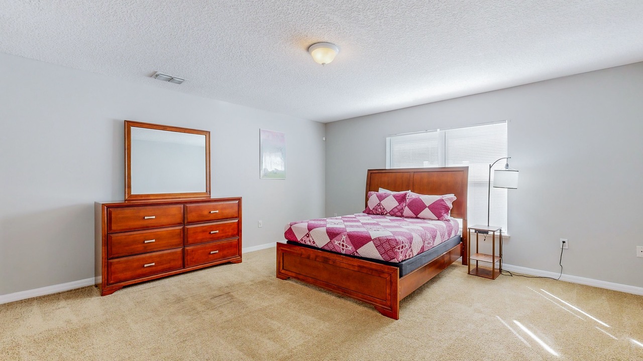 Photo of Bedroom in Northside