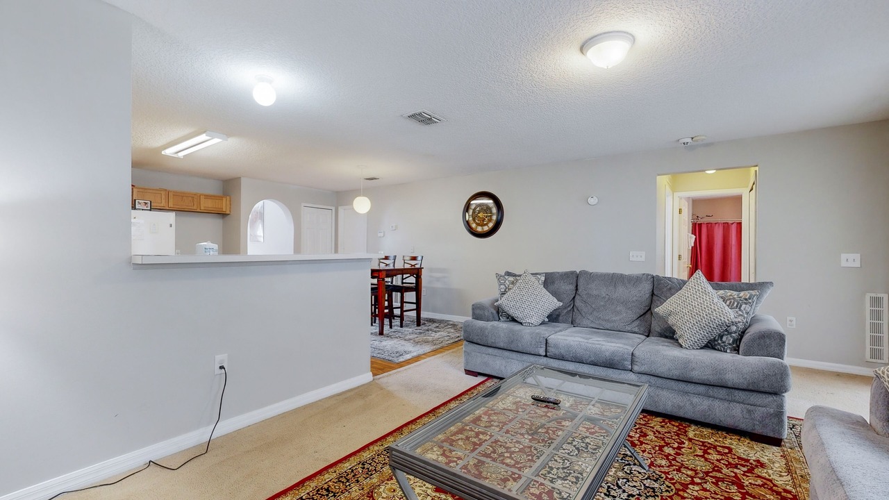 Photo of Livingroom in Northside