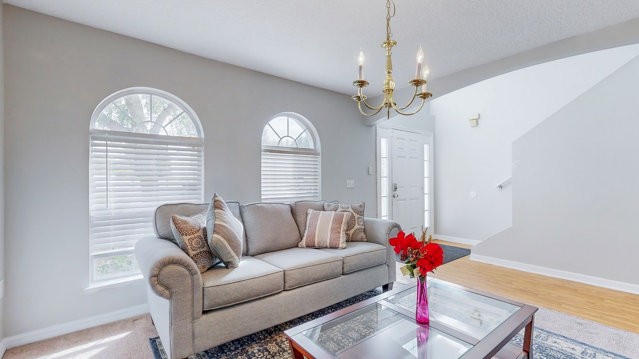 Photo of Livingroom in Northside