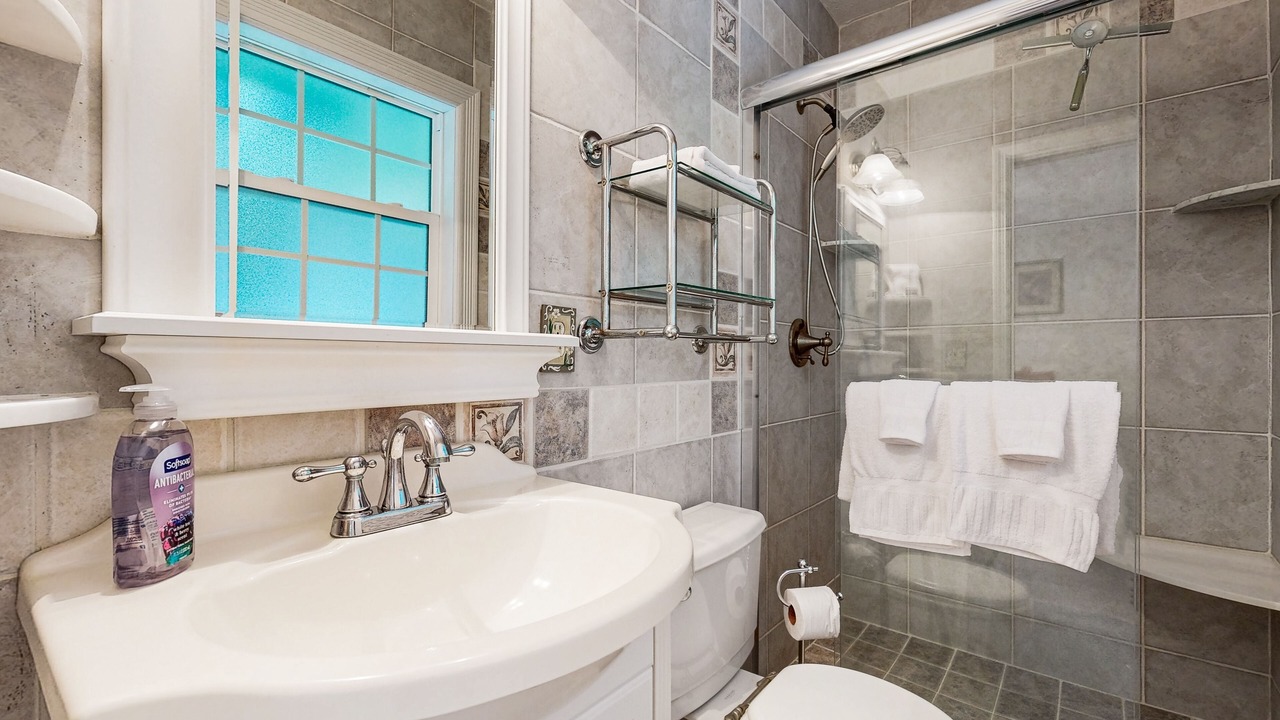 Photo of Bathroom in Amelia City