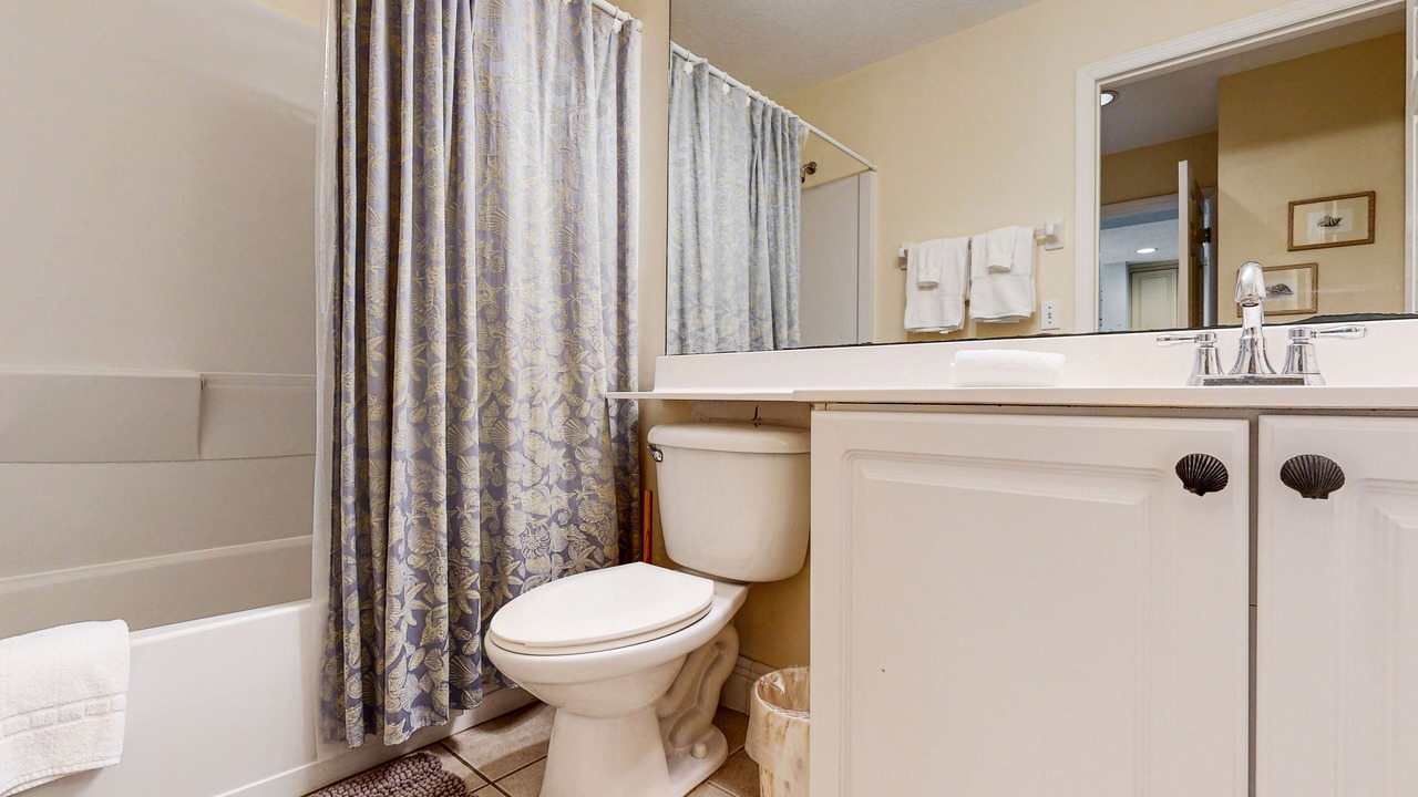 Photo of Bathroom in Amelia City