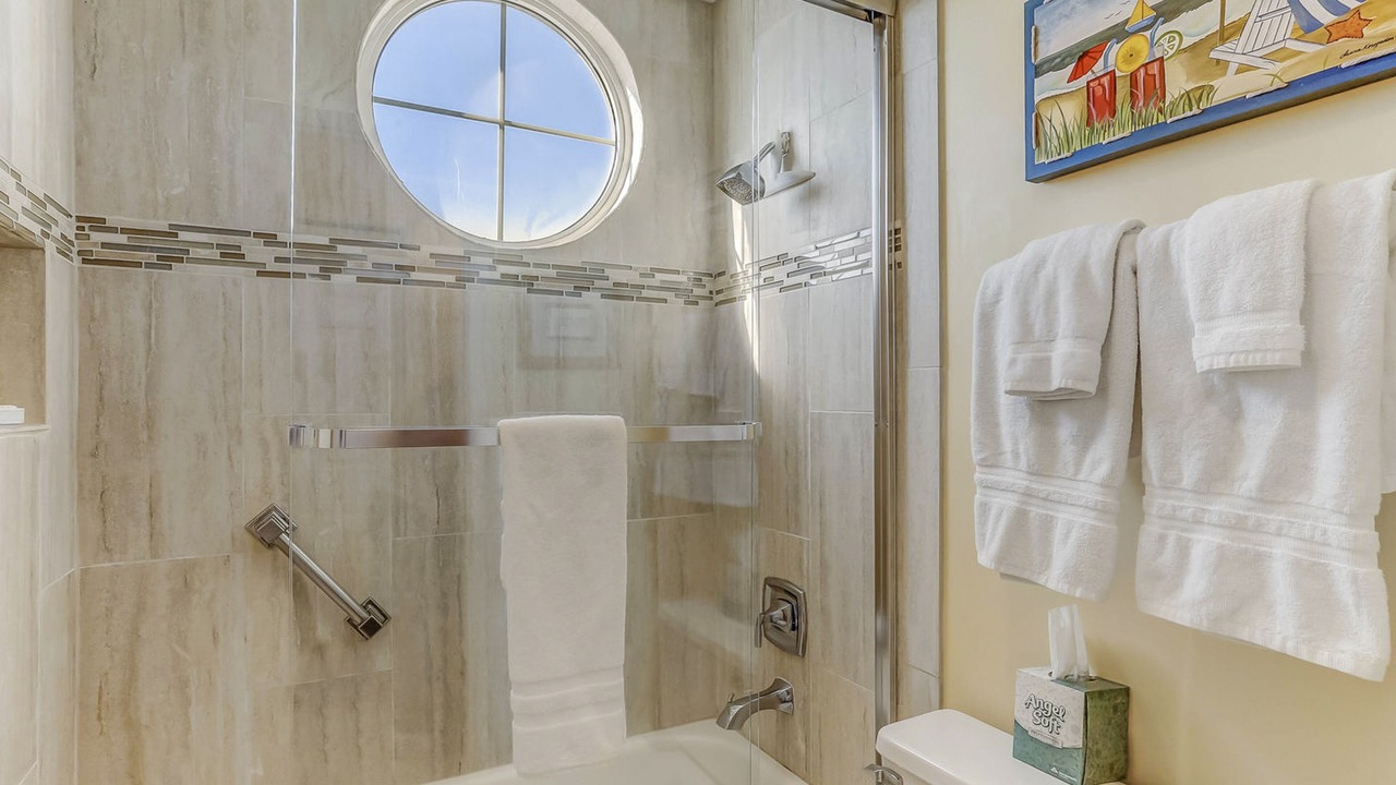 Photo of Bathroom in Amelia City