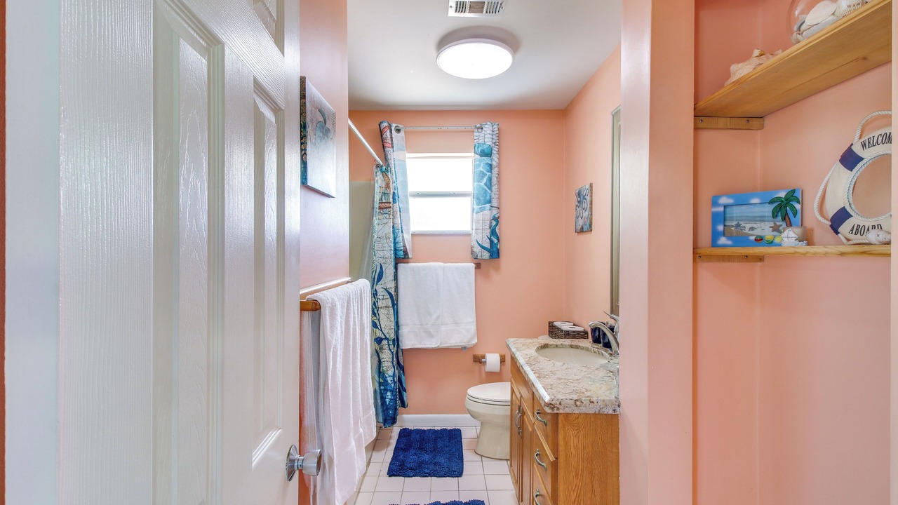 Photo of Bathroom in Twin Lakes