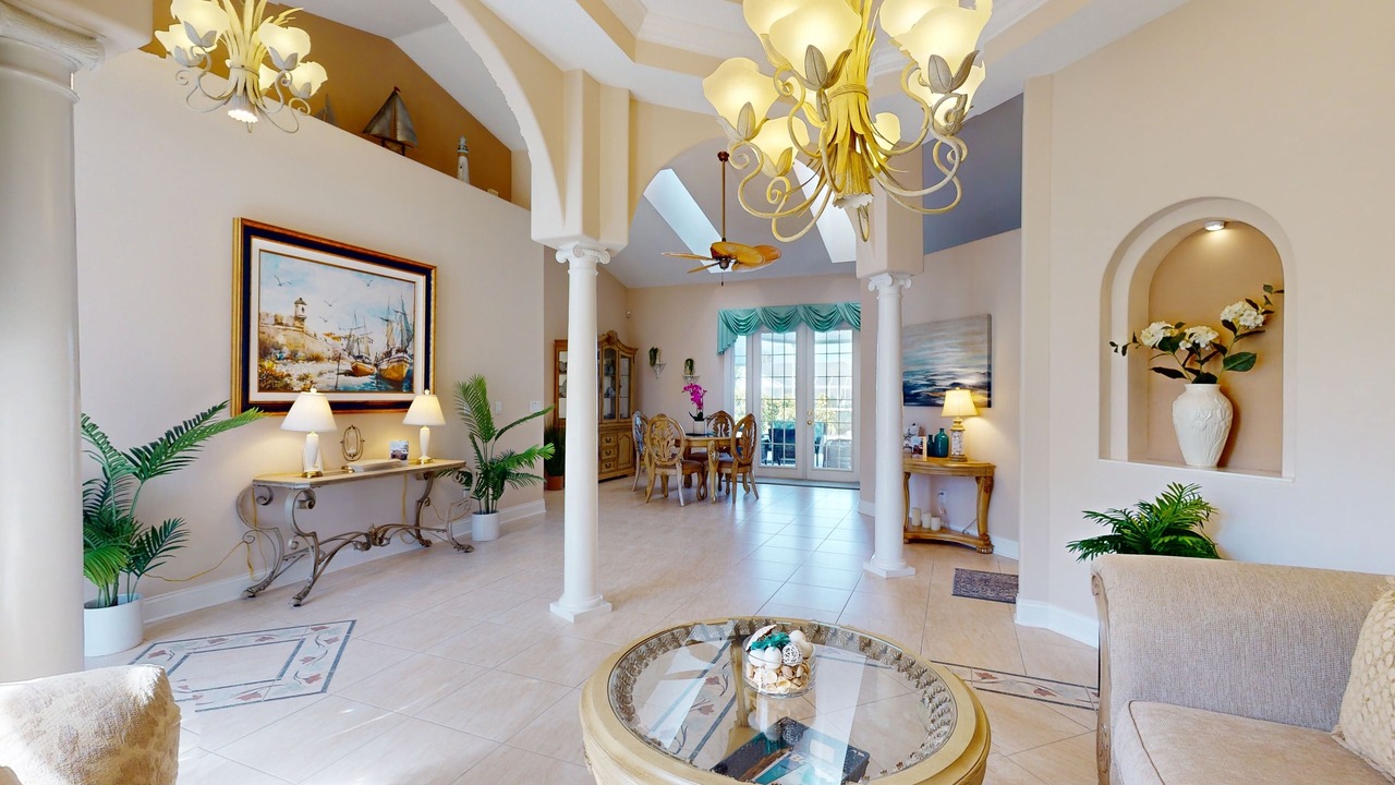 Photo of Livingroom in Palm Harbor