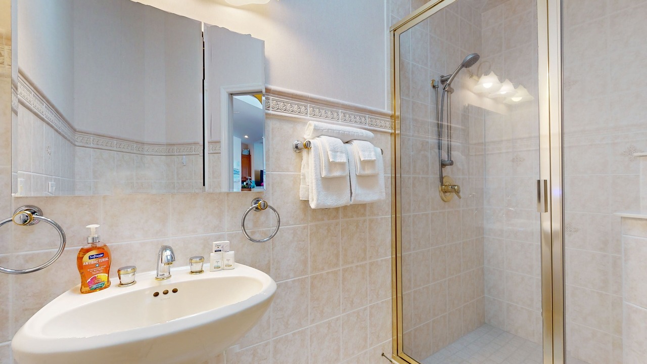 Photo of Bathroom in Palm Harbor