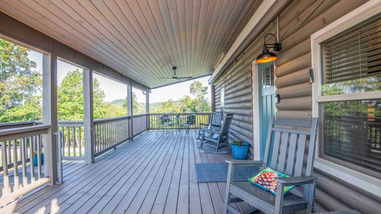 Photo of Patio Balcony in Loudon