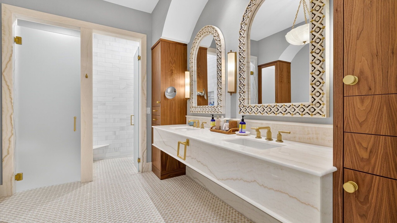 Photo of Bathroom in Pine Ridge