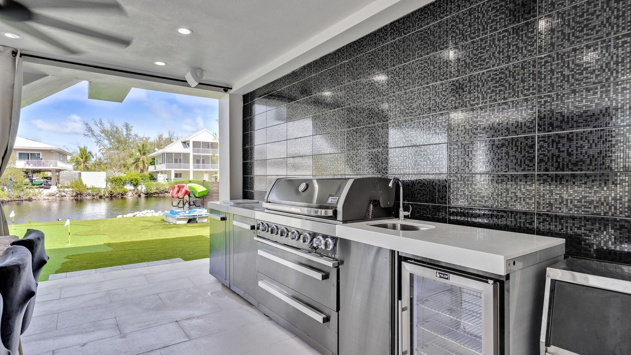 Photo of Outdoor in Buccaneer Point