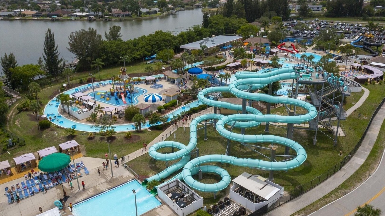 Photo of Outdoor in Pelican