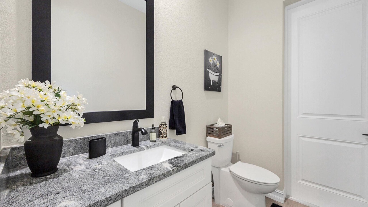 Photo of Bathroom in Edgewater
