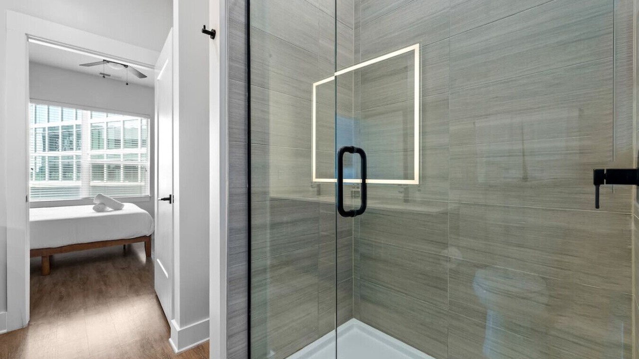 Photo of Bathroom in Oakford Park