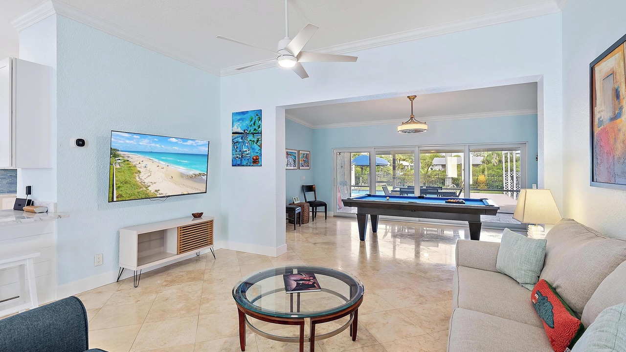 Photo of Livingroom in Palm City