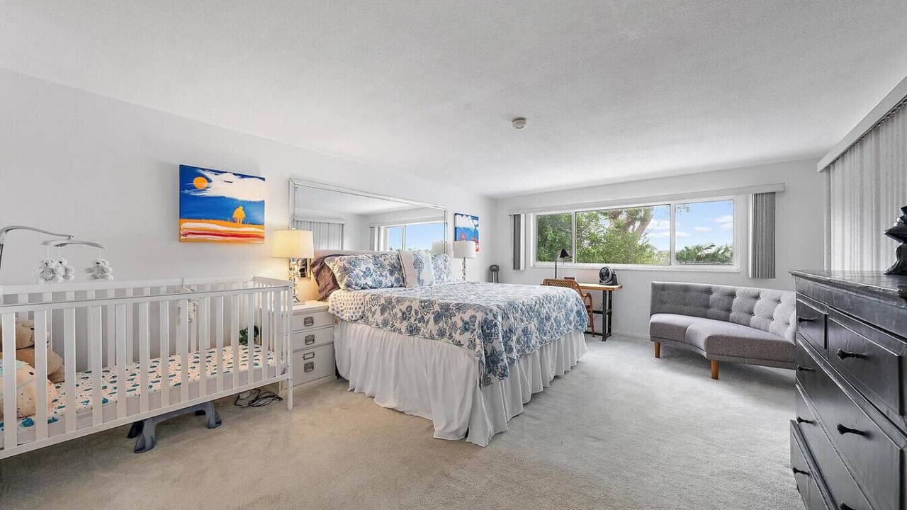 Photo of Bedroom in Lake Ida Shores