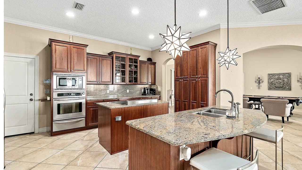 Photo of Kitchen in Port Saint John