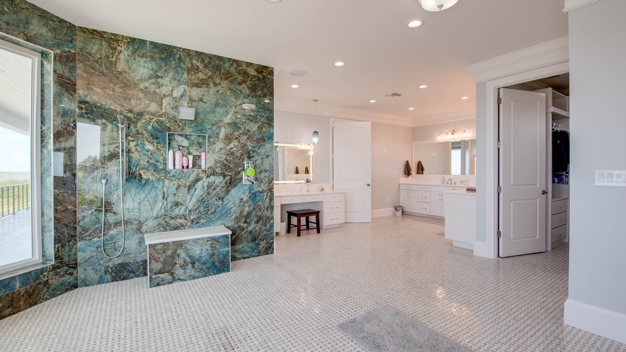Photo of Bathroom in Ramrod Key