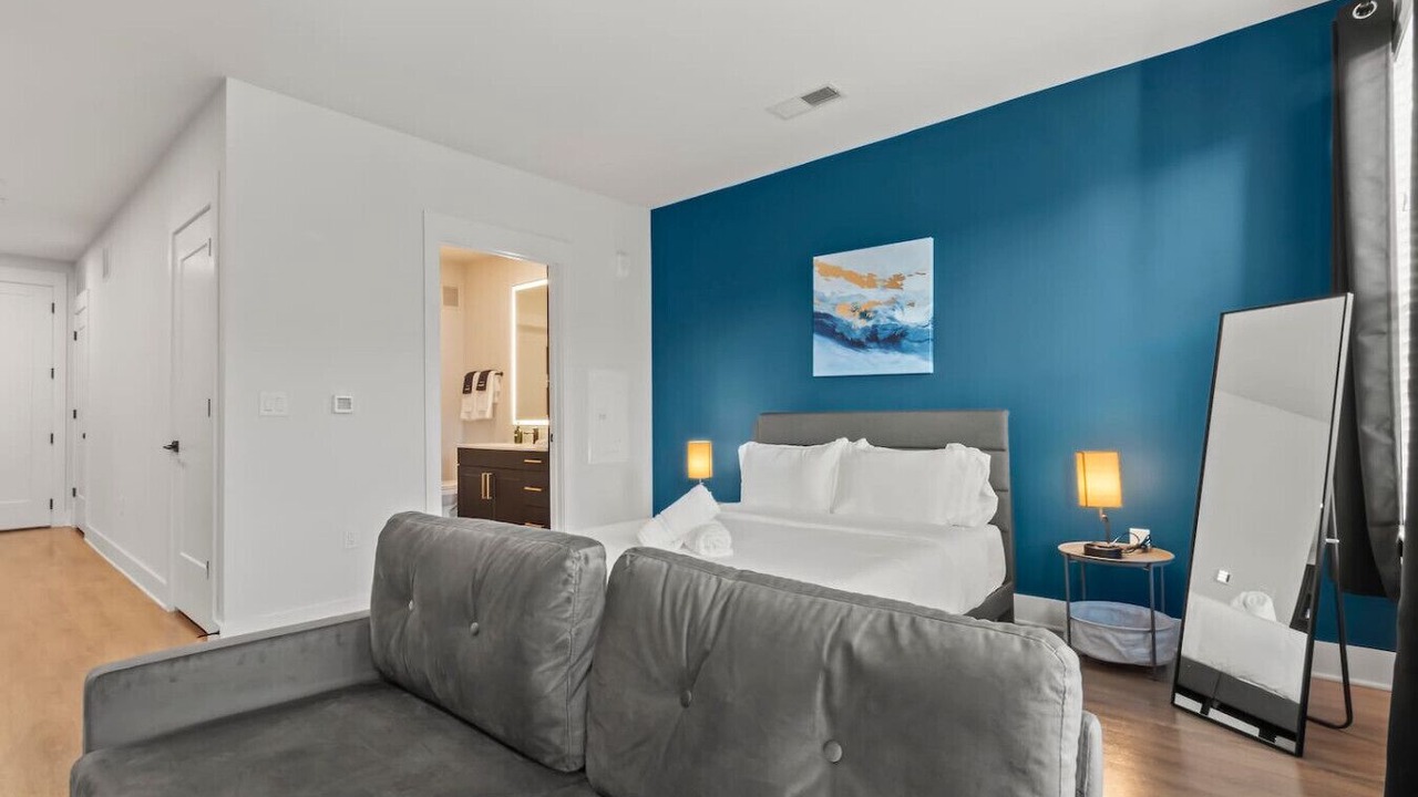 Photo of Bedroom in North Hyde Park