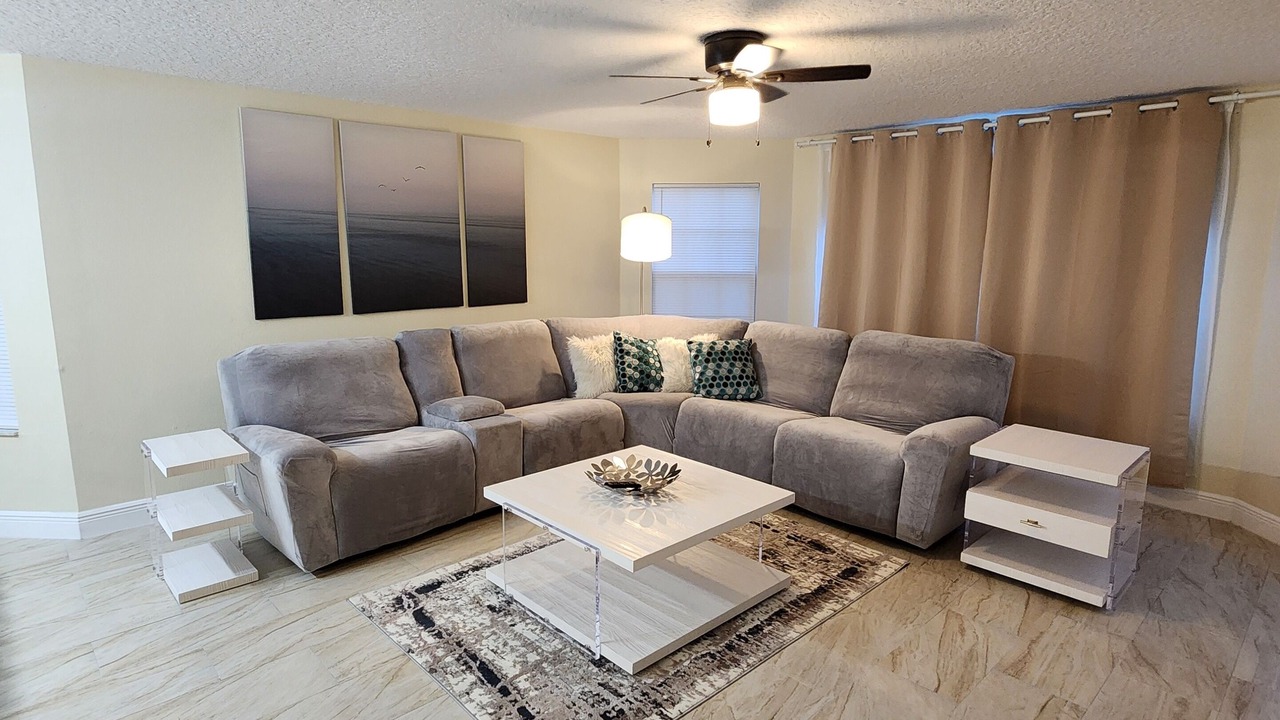 Photo of Livingroom in Royal Palm Bay