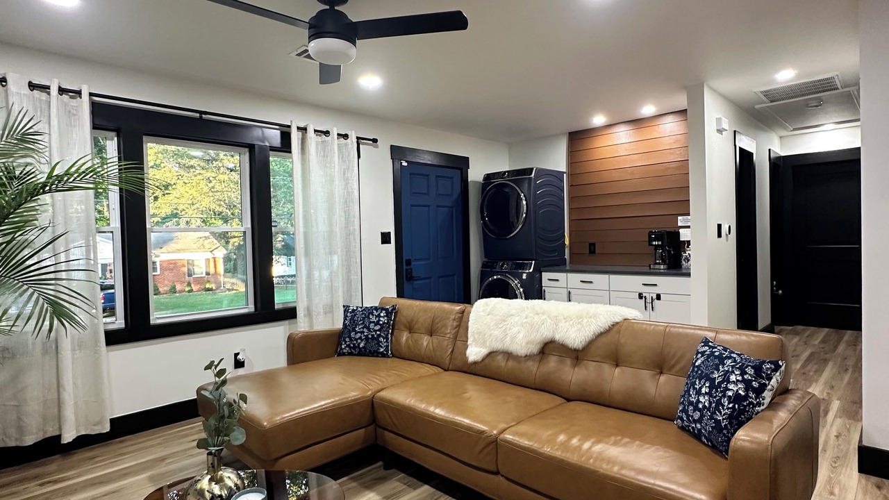 Photo of Livingroom in Paw Creek