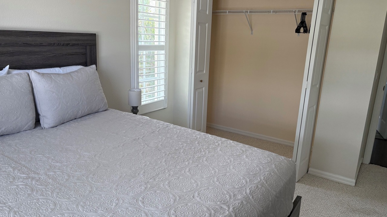 Photo of Bedroom in Plantation