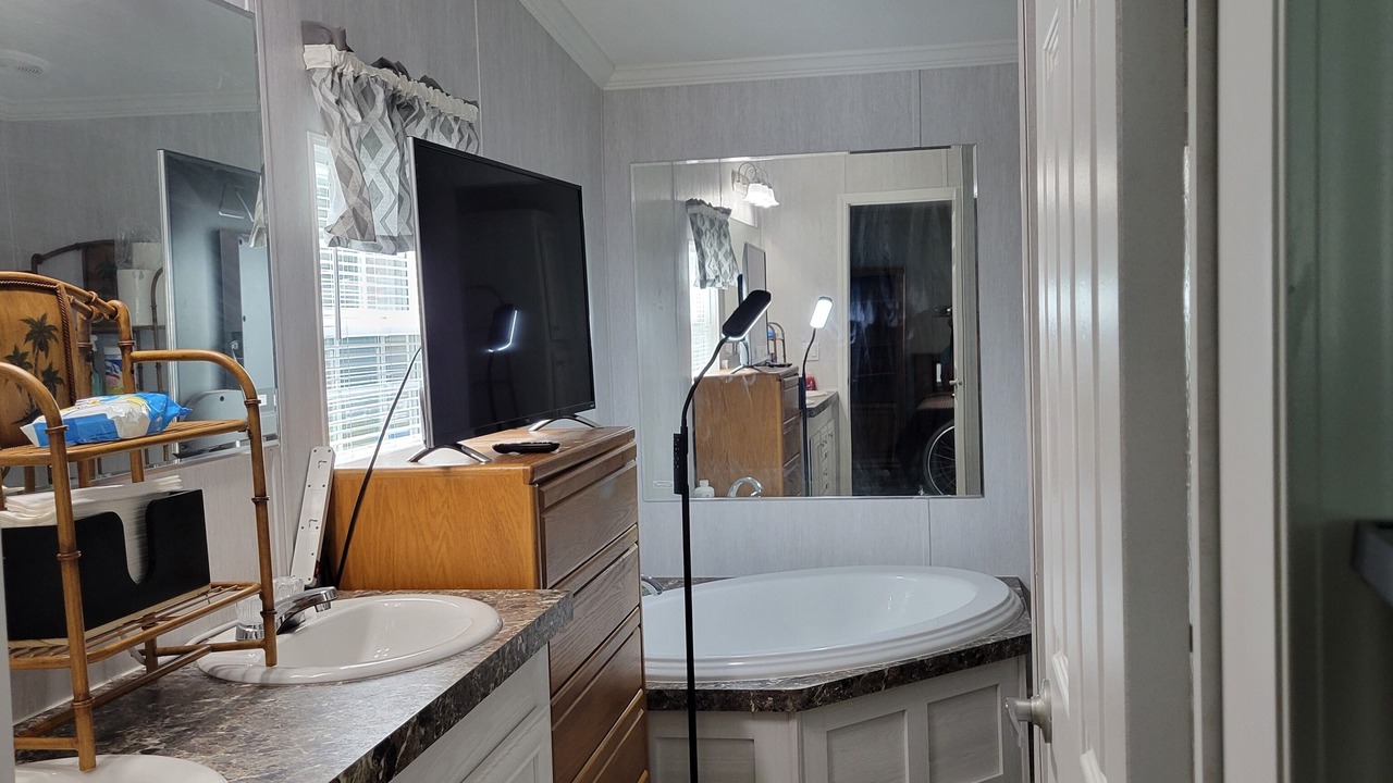 Photo of Bathroom in Fellowship