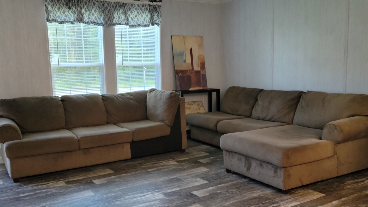 Photo of Livingroom in Fellowship