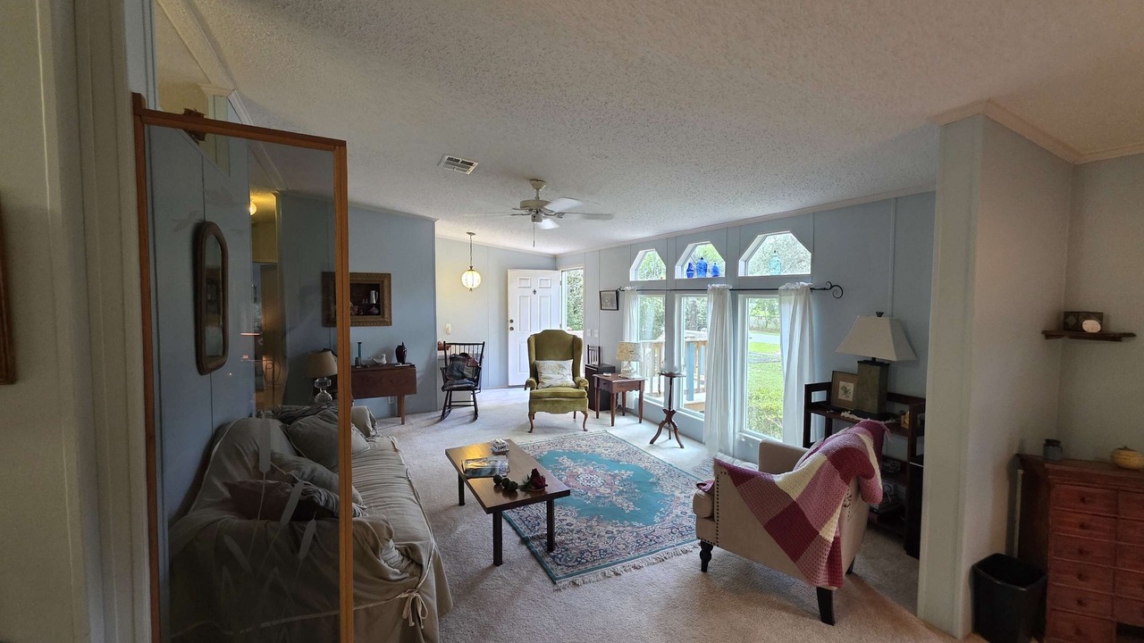 Photo of Livingroom in Hernando