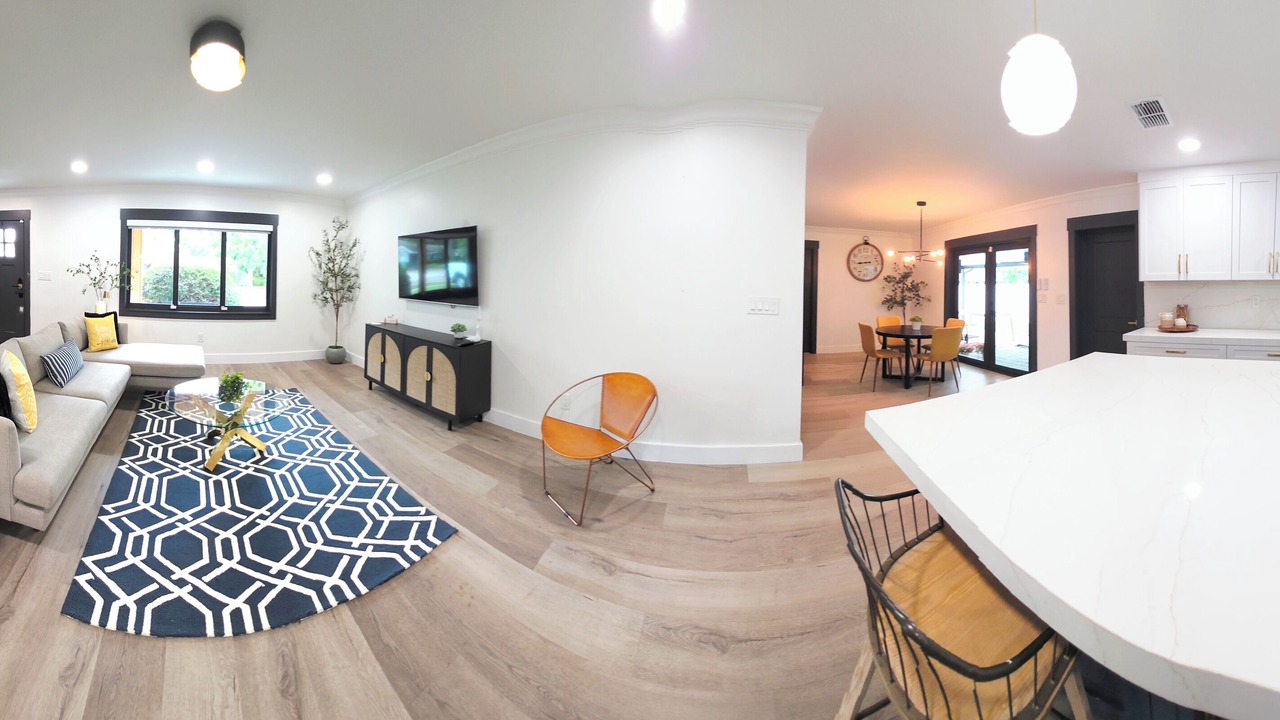 Photo of Livingroom in Carrollwood