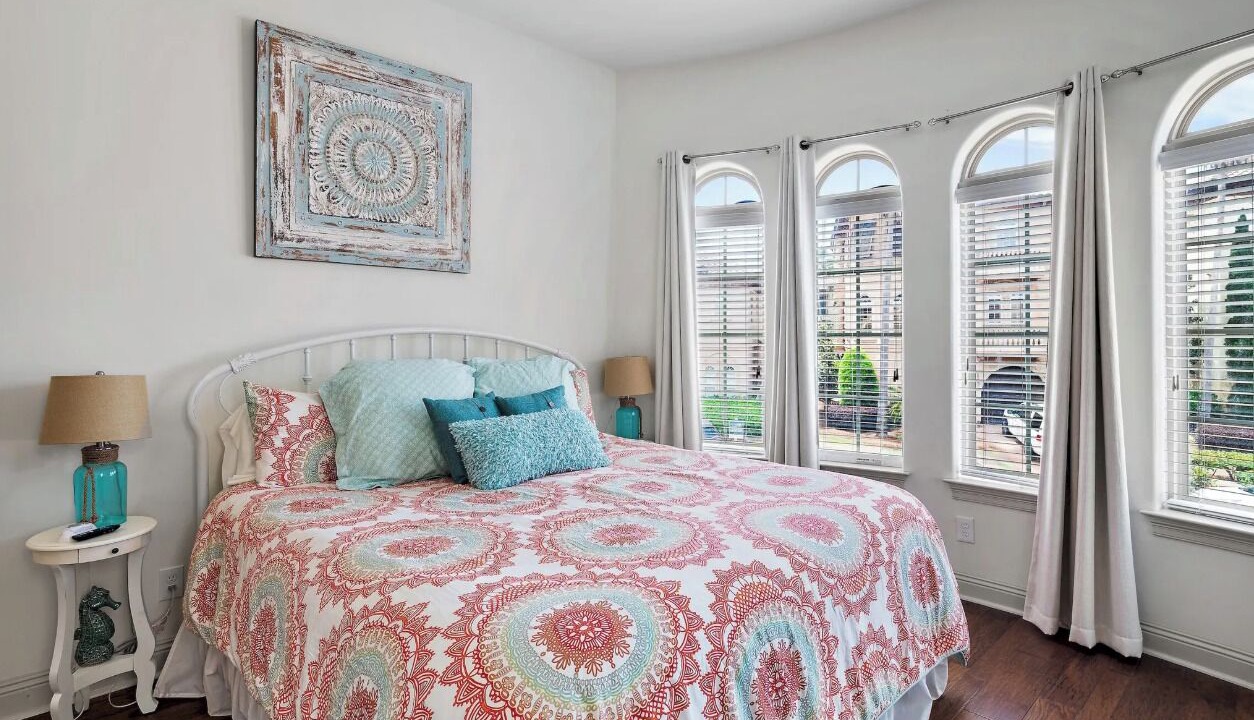 Photo of Bedroom in St. Tropez