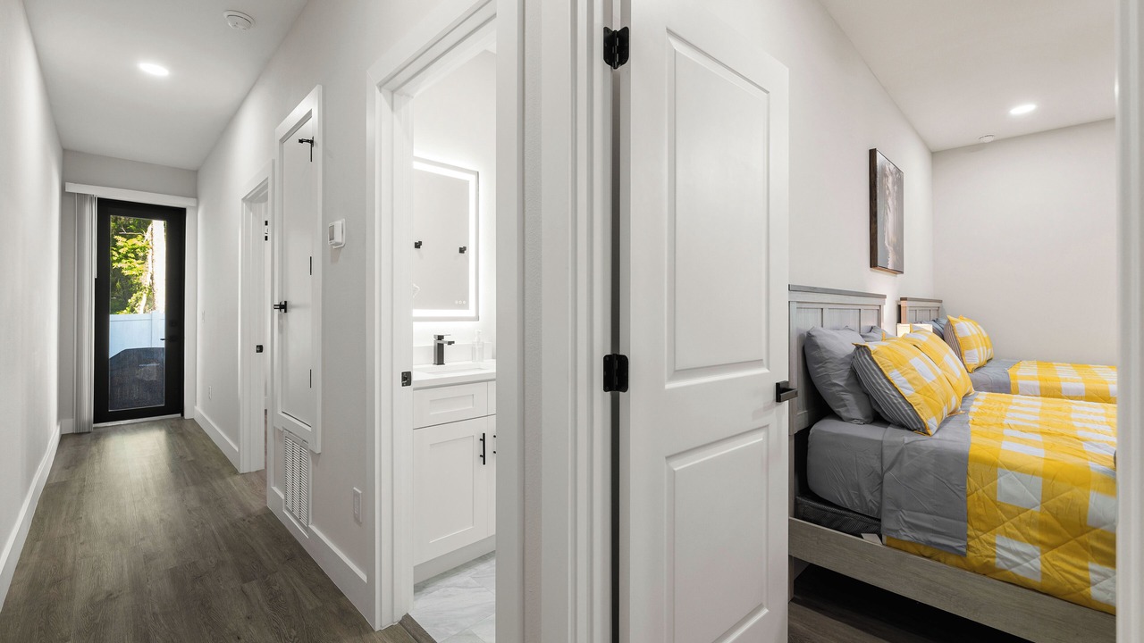 Photo of Bedroom in Brooksville