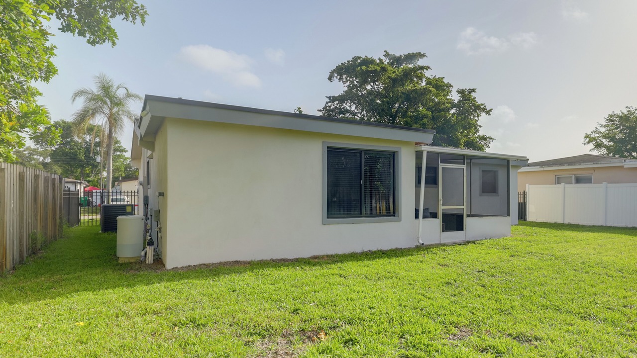 Photo of Outdoor in Miramar