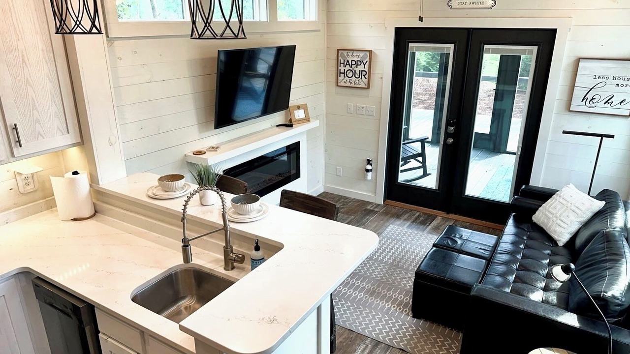 Photo of Livingroom in Tracy City