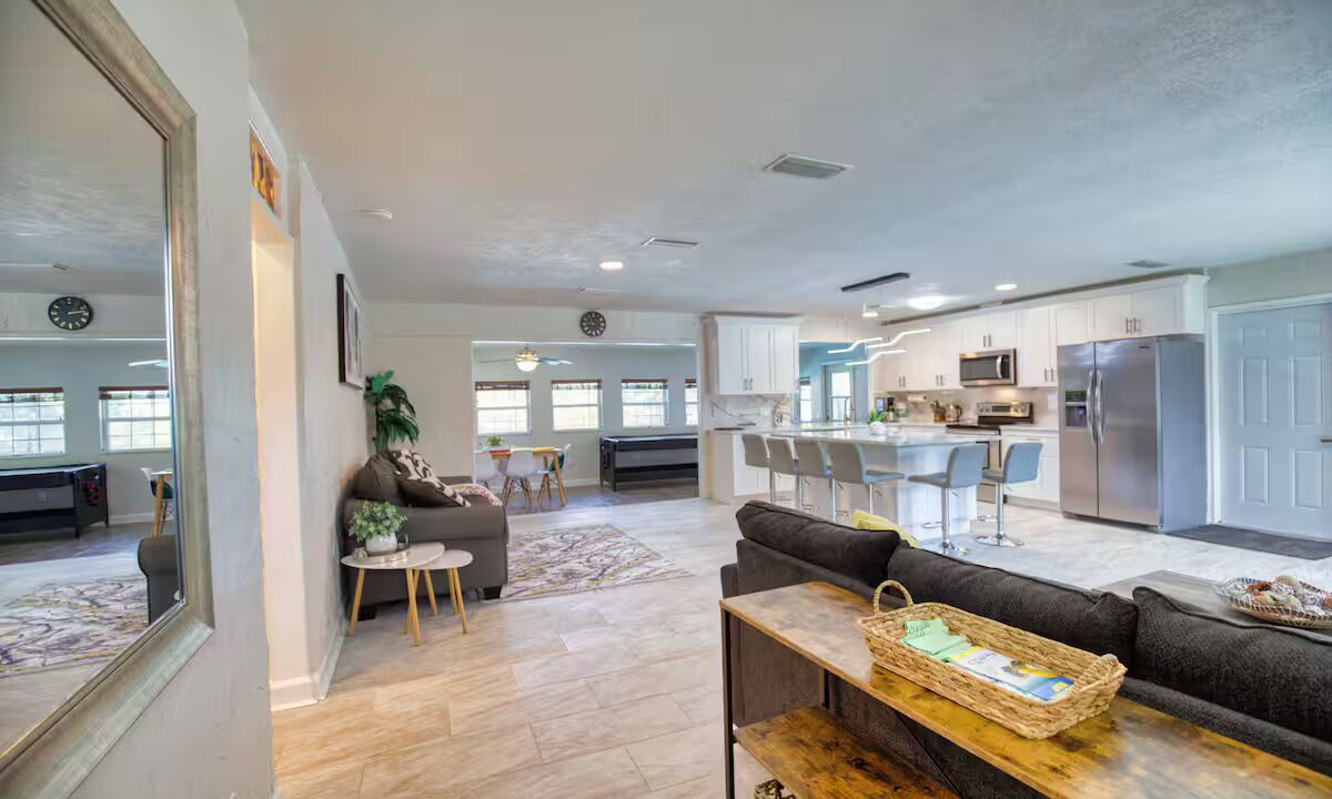 Photo of Others in Gulf Gate Estates