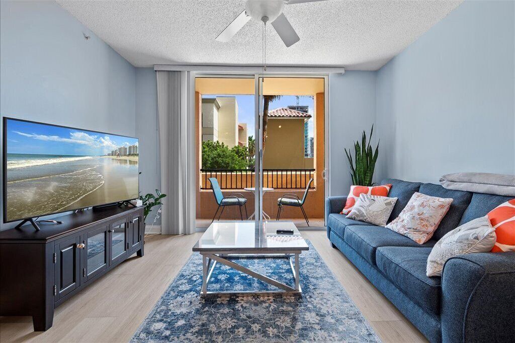 Photo of Livingroom in Grandview Heights