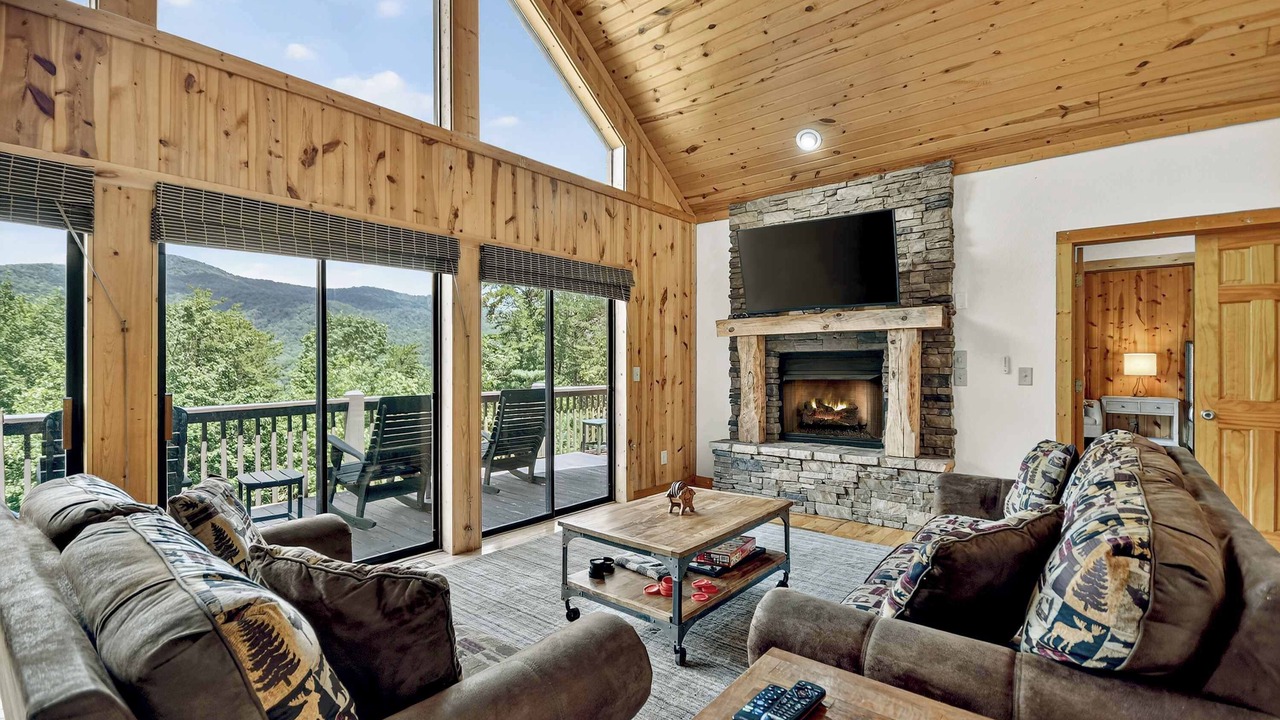 Photo of Livingroom in Cleveland