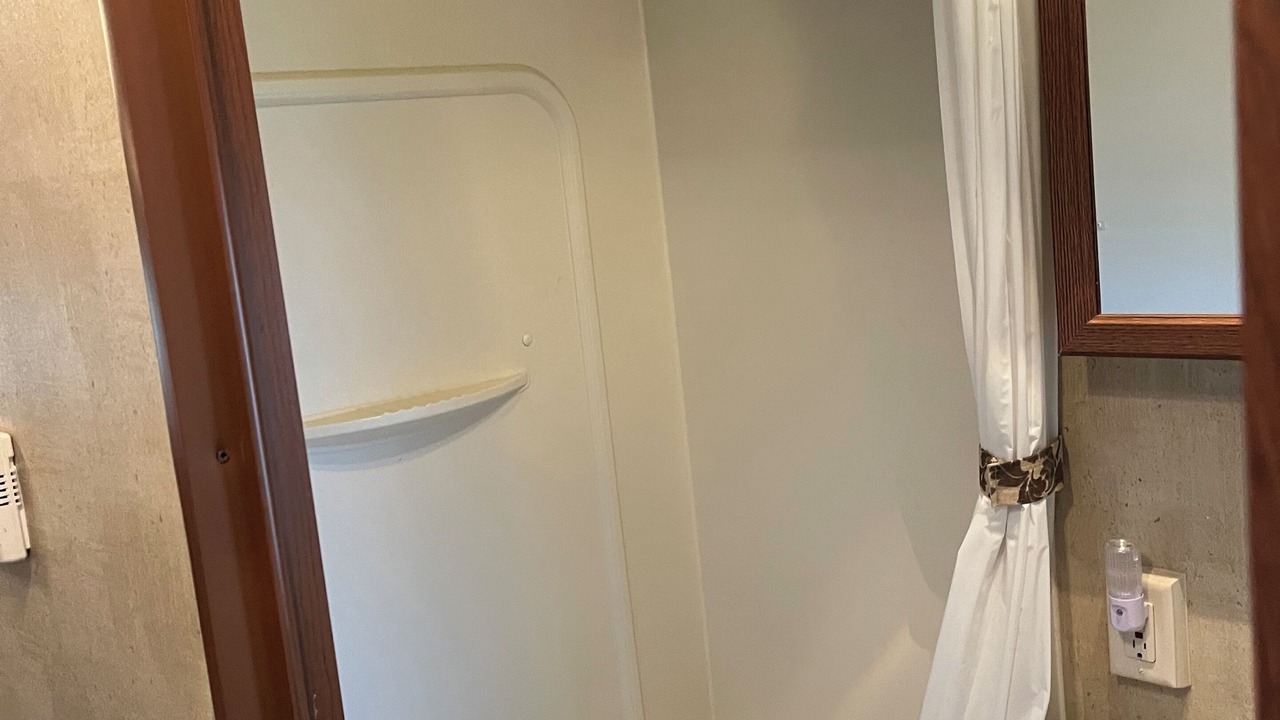 Photo of Bathroom in Cedar Bluff