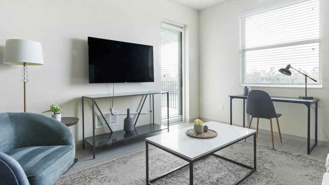 Photo of Livingroom in Eastwood Village