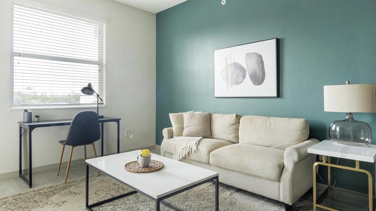 Photo of Livingroom in Eastwood Village