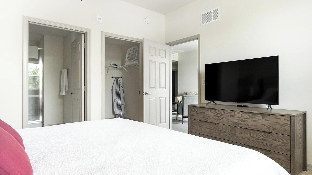 Photo of Bedroom in Eastwood Village